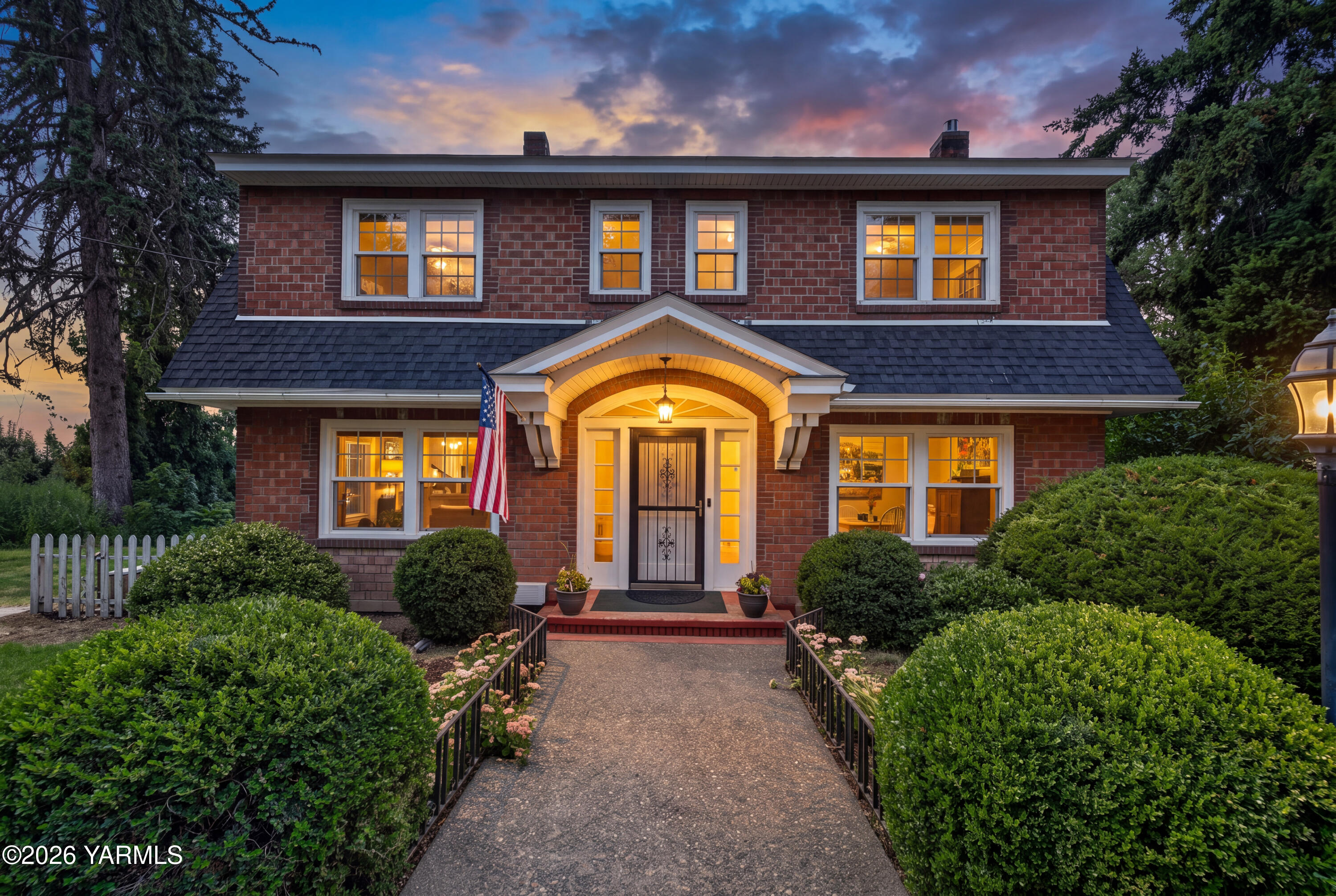 Residential in Grandview