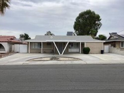 42300 Wisconsin Avenue, Palm Desert, CA, 92211 | Card Image