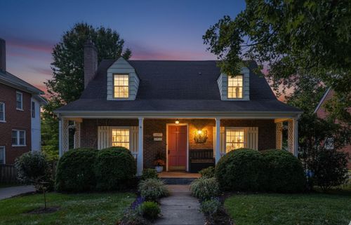 2232 Lincoln Ave Sw, Roanoke, VA, 24015-2604 | Card Image