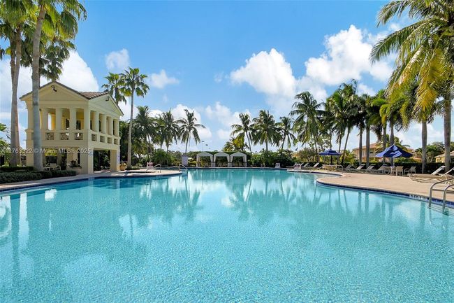 251 Saratoga Blvd E, House other with 4 bedrooms, 3 bathrooms and null parking in Royal Palm Beach FL | Image 66