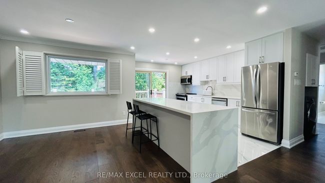 9 Ingram Crt, House other with 3 bedrooms, 2 bathrooms and 2 parking in Whitby ON | Image 7