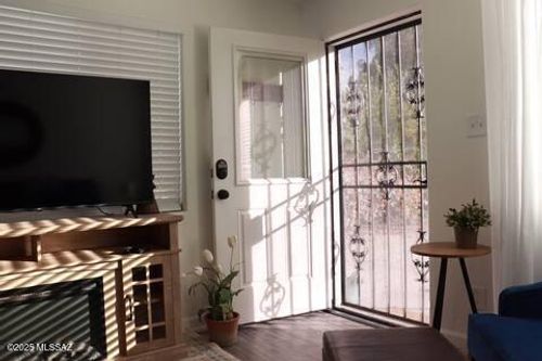 4547 E 14th St, Tucson, AZ, 85711-4262 | Card Image