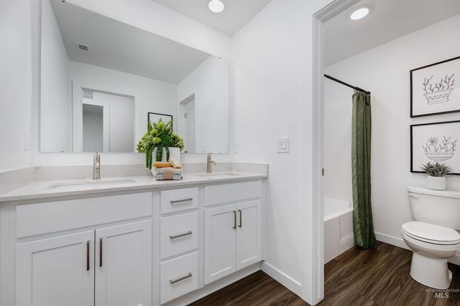 4222 W Cirrus Ln, Townhouse with 4 bedrooms, 3 bathrooms and 2 parking in Eagle ID | Image 14