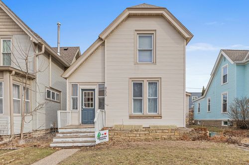 855 Hague Ave, Saint Paul, MN, 55104-6778 | Card Image