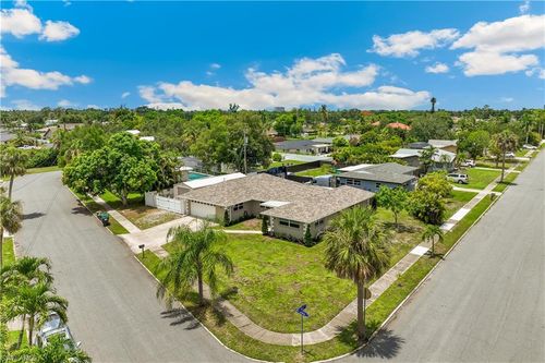 5654 Natoma Dr, FORT MYERS, FL, 33919-2618 | Card Image
