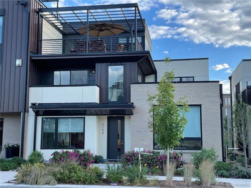 6758 E Lowry Blvd, Denver, CO, 80230-6728 | Card Image