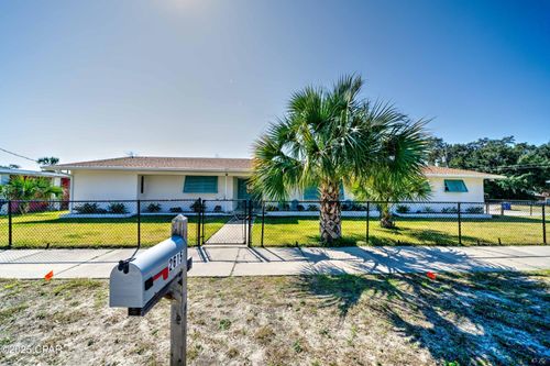 2615 W 11th St, Panama City, FL, 32401-1414 | Card Image