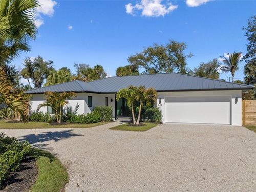 645 Flamevine Ln, Vero Beach, FL, 32963-1857 | Card Image