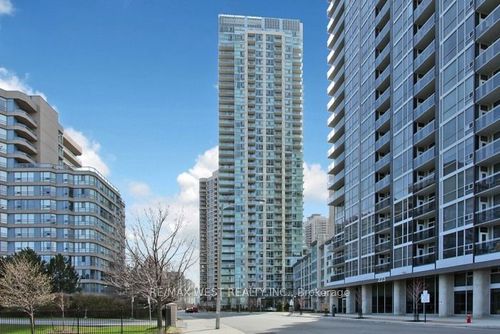 903-225 Webb Dr, Mississauga, ON, L5B4P2 | Card Image