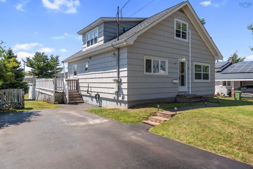 46 Lockhart Ave, Truro, NS, B2N5P7 | Card Image
