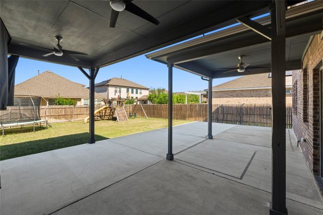 Super large extended patio area - great for entertaining | Image 26