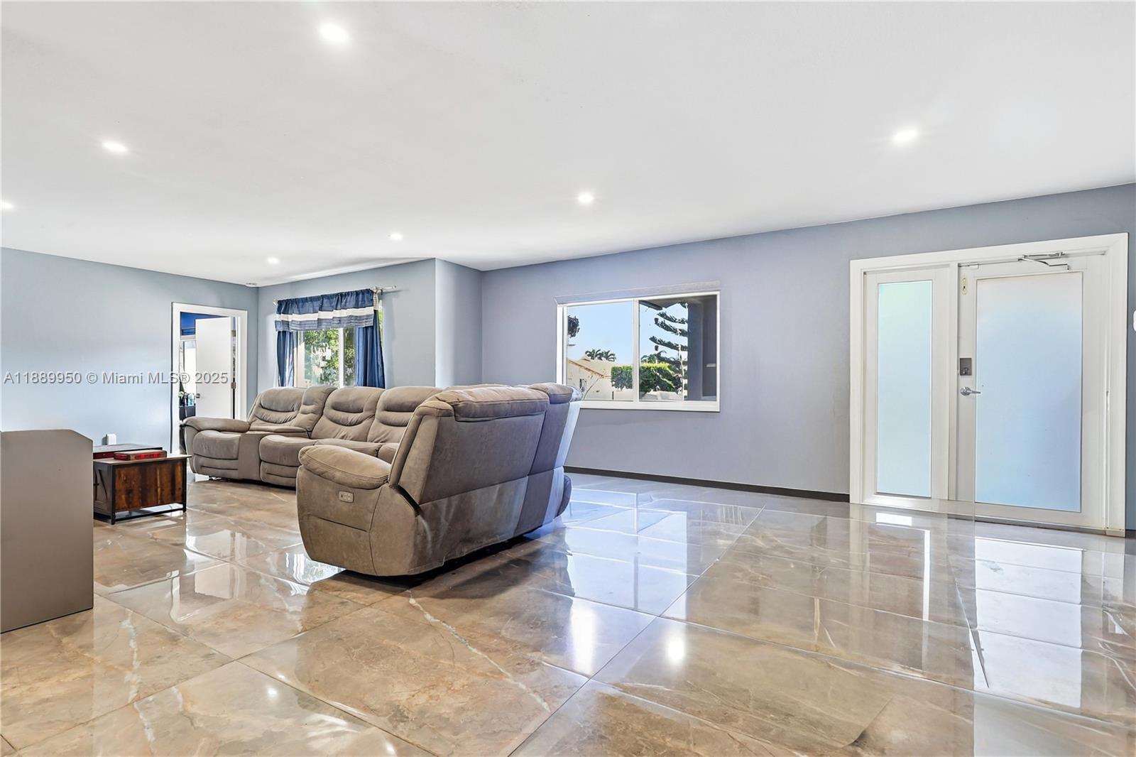 Residential in Doral 3