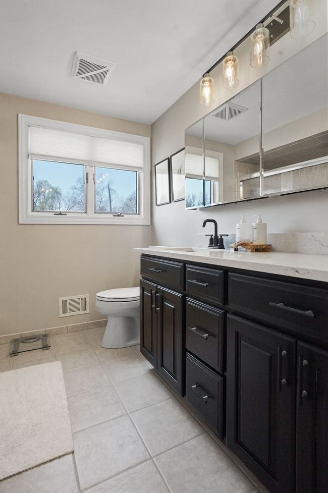 3460 Ramada Dr, House other with 4 bedrooms, 2 bathrooms and null parking in Highland MI | Image 37