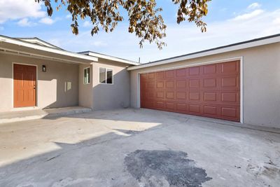 1147 W Woodward Avenue, House other with 3 bedrooms, 0 bathrooms and null parking in Fresno CA | Image 3