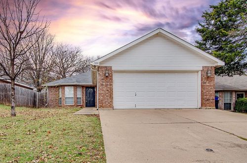 1300 Hidden Glade Drive, Mansfield, TX, 76063 | Card Image