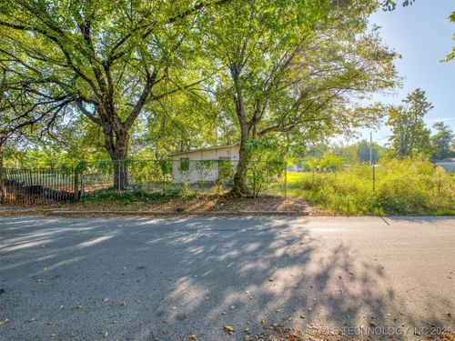 1331 N Rockford Ave, Tulsa, OK, 74106-5041 | Card Image