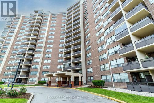 1618-551 The West Mall, Toronto (Etobicoke West Mall), ON, M9C1G7 | Card Image