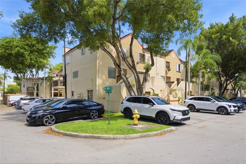 202-8855 Sw 131st Court, Miami, FL, 33186 | Card Image