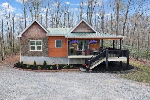 453 Ivy Hills Dr, Cleveland, GA, 30528-7557 | Card Image