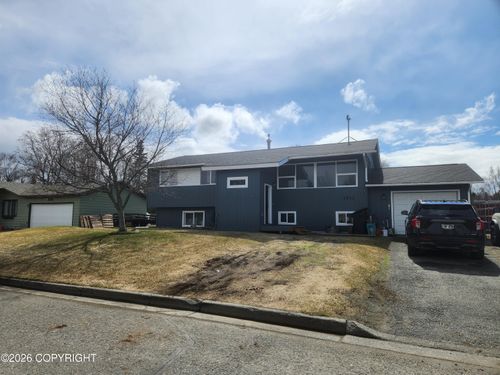 1511 Stellar Dr, Kenai, AK, 99611-7919 | Card Image