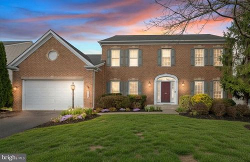 7224 Winnipeg Ct, GAINESVILLE, VA, 20155-4879 | Card Image