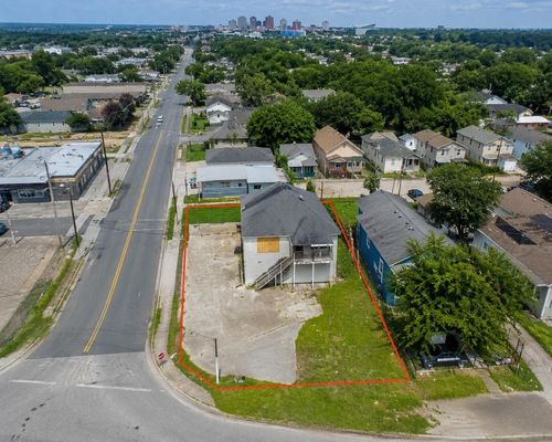 1806 Ssgt Macario Garcia Dr, Houston, TX, 77011-1407 | Card Image