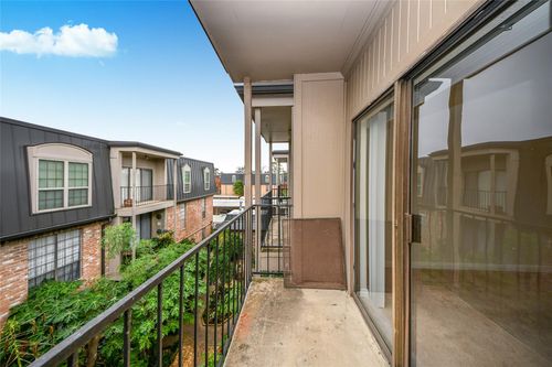 apt-324-2400 N Braeswood Blvd, Houston, TX, 77030-4325 | Card Image