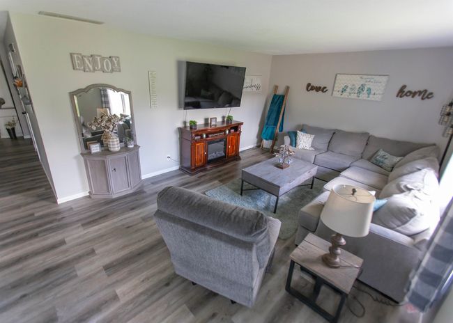 607 Pine Run, Condo with 2 bedrooms, 1 bathrooms and null parking in Angola IN | Image 14