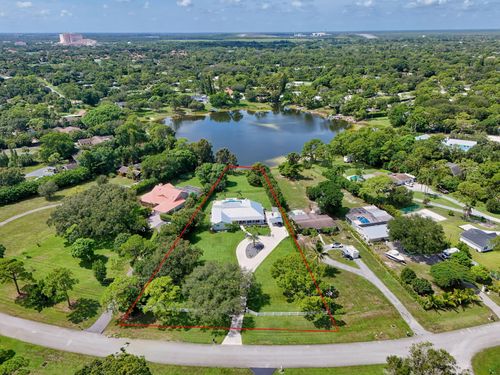 4628 Square Lake Dr, Palm Beach Gardens, FL, 33418-6178 | Card Image