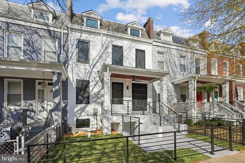 951 Shepherd St Nw, WASHINGTON, DC, 20011-5725 | Card Image