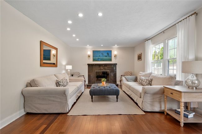 12 Fieldstone Dr, House other with 4 bedrooms, 3 bathrooms and 2 parking in Pittsburgh PA | Image 4