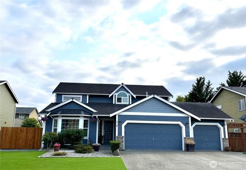 216 Kendall St Ne, Orting, WA, 98360-7449 | Card Image