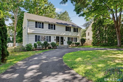 63 Oak St, New Canaan, CT, 06840-5839 | Card Image