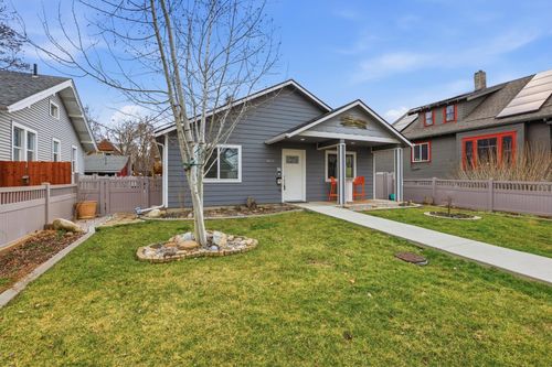 1023 W Montgomery Ave, Spokane, WA, 99205-4424 | Card Image