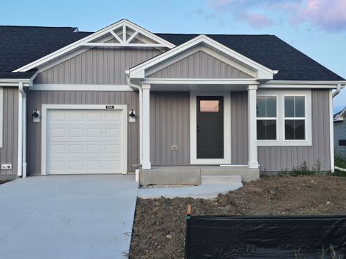 624 Harvest Rd, Hartford, WI, 53027 | Card Image