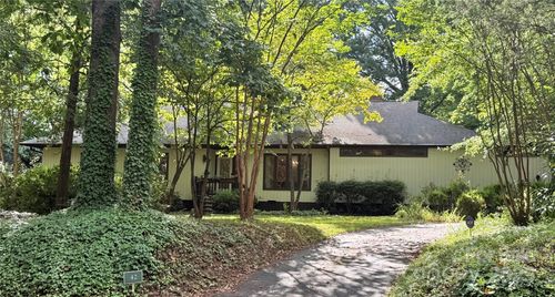 42 Heritage Dr, Lake Wylie, SC, 29710-9212 | Card Image