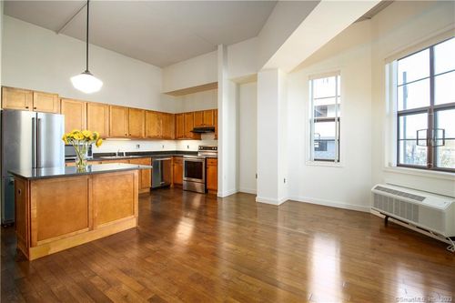 apt-317-15 Dinah Rd, West Hartford, CT, 06107-4231 | Card Image