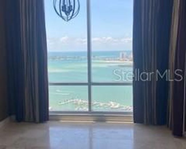 APT-2402 - 331 Cleveland St, Condo with 2 bedrooms, 2 bathrooms and null parking in Clearwater FL | Image 6