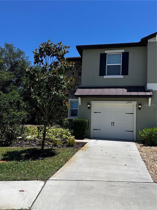 6942 Ripple Pond Loop, Zephyrhills, FL, 33541-4829 | Card Image