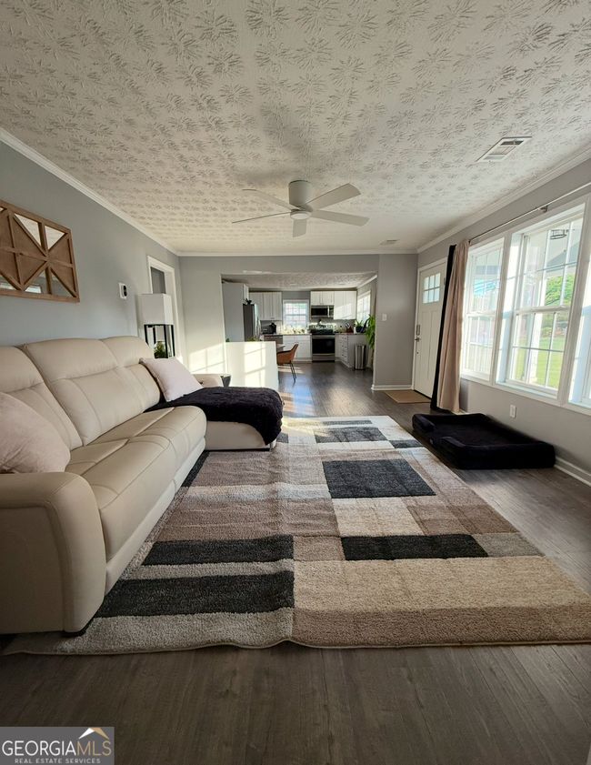 6084 Lights Ferry Rd, House other with 2 bedrooms, 2 bathrooms and null parking in Flowery Branch GA | Image 7