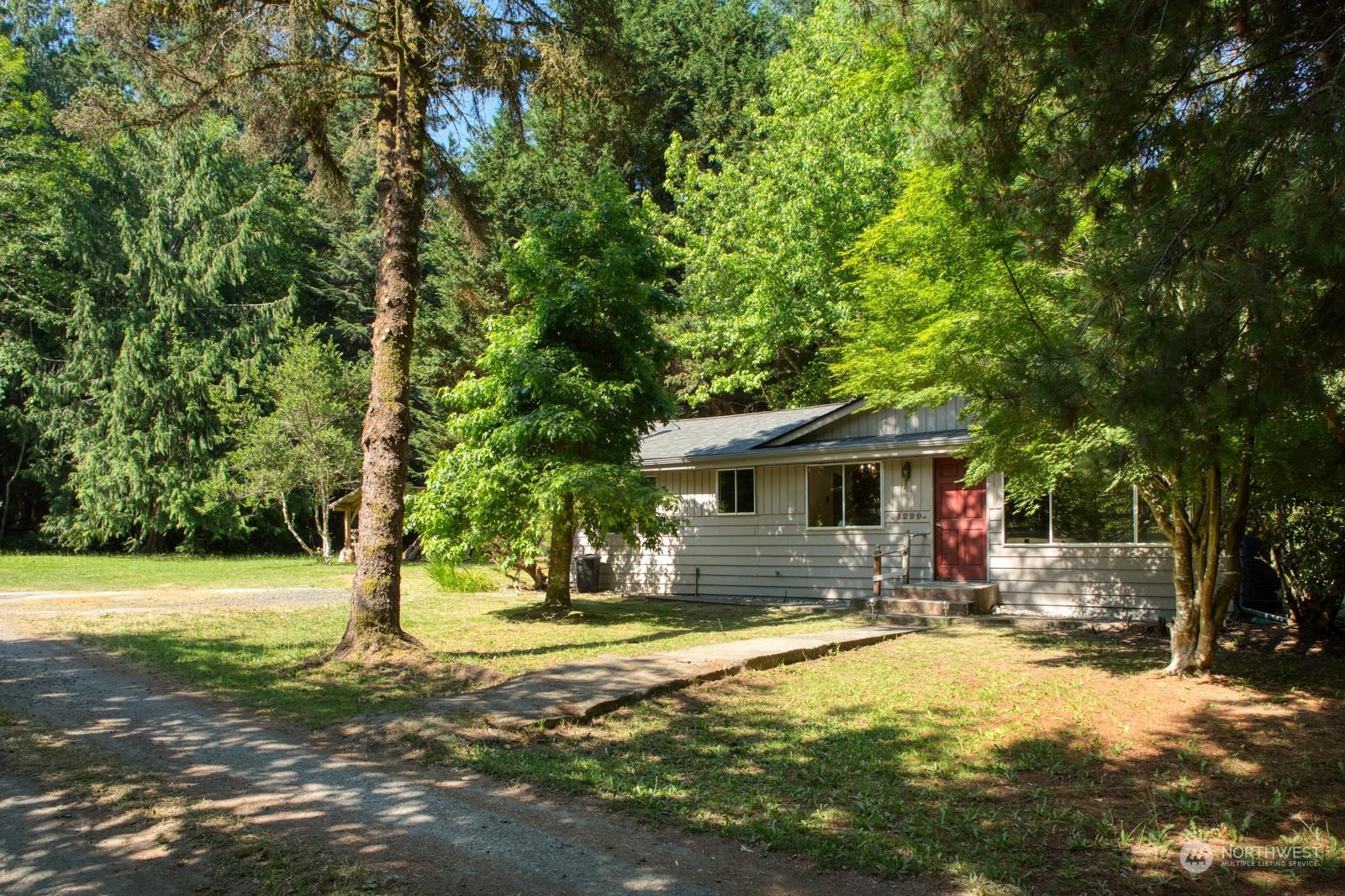 Miller Rd, Bainbridge Island, WA 98110