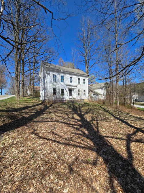 40 Raiches Cross Rd, Danby, VT, 05739-9573 | Card Image