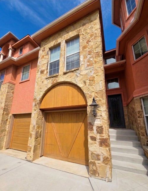 2-2600 Piazza Ct, Grand Prairie, TX, 75054-6612 | Card Image