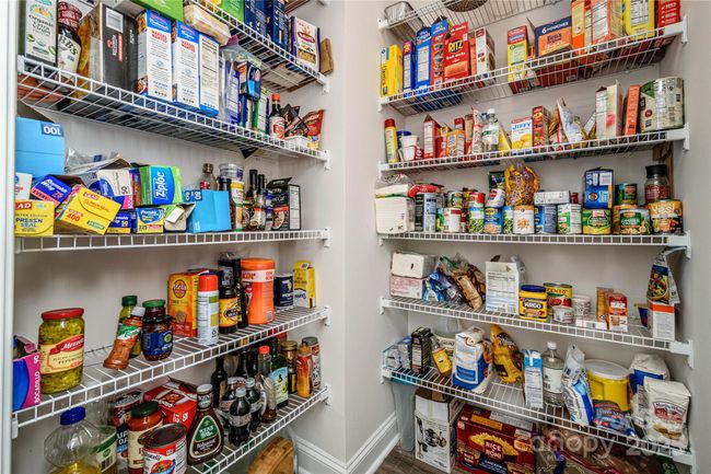 70 Cameo Dr, House other with 4 bedrooms, 3 bathrooms and null parking in Flat Rock NC | Image 14