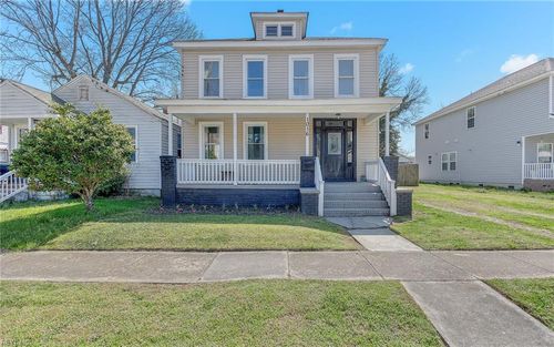 1016 31st St, Newport News, VA, 23607-3506 | Card Image
