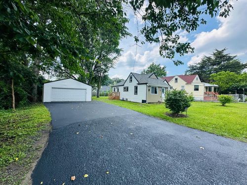 1326 N Poplar Ave, Round Lake Beach, IL, 60073-2030 | Card Image