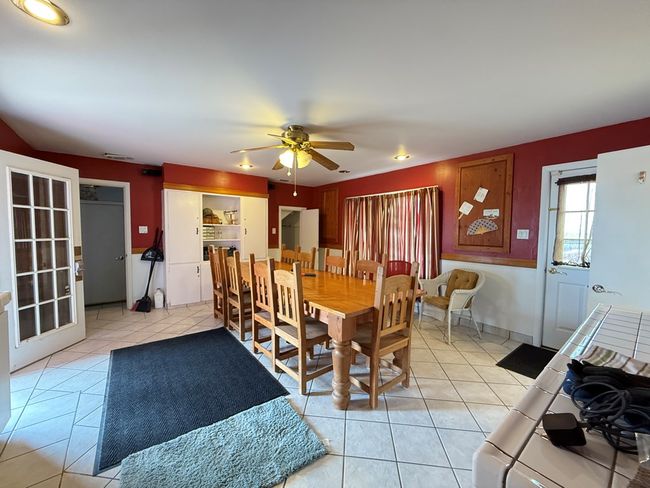 8610 State Highway 17, House other with 6 bedrooms, 4 bathrooms and 3 parking in Balmorhea TX | Image 26
