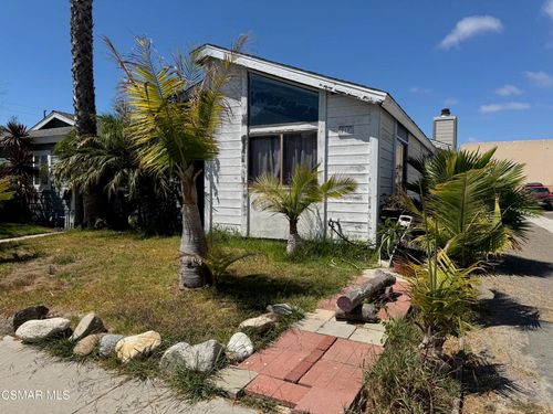 219 Portland Ave, Huntington Beach, CA, 92648-3507 | Card Image