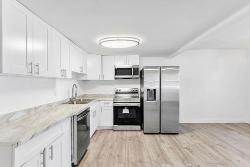 boca-raton-1052 Hythe C, Boca Raton, FL, 33434 | Card Image