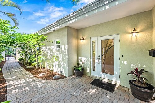 b-11-1320 Moonmist Dr, SARASOTA, FL, 34242-3123 | Card Image